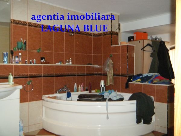 Inchiriez apartament 2 camere - Pret | Preturi Inchiriez apartament 2 camere