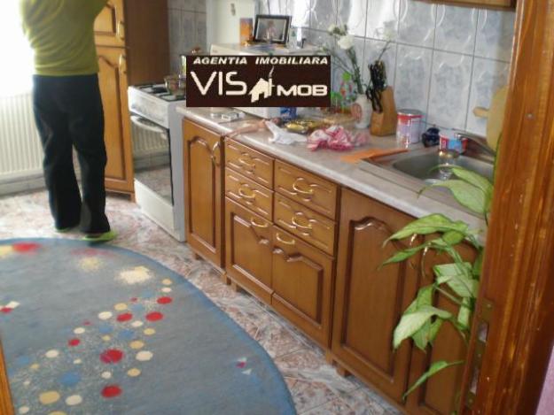 Vand apartament cu 3 camere Onesti - Pret | Preturi Vand apartament cu 3 camere Onesti