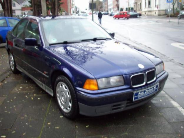 BMW 316 i Berlina An Fabricatie 09.1993 - Pret | Preturi BMW 316 i Berlina An Fabricatie 09.1993