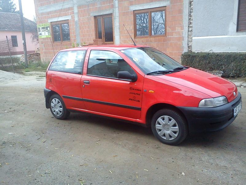 fiat punto inmatriculat 1250 euro accept si unele variante - Pret | Preturi fiat punto inmatriculat 1250 euro accept si unele variante