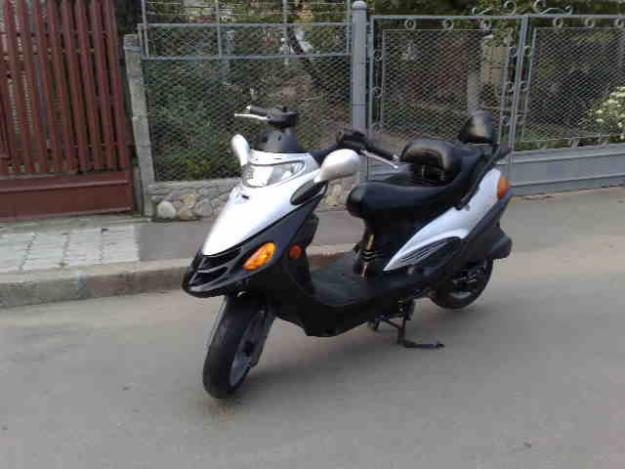 Scuter Kymco Grand Ding - Pret | Preturi Scuter Kymco Grand Ding