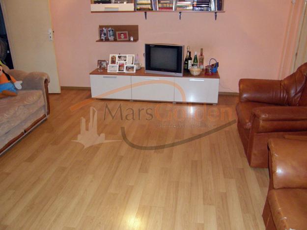 Apartament 3 camere Moghioros - Pret | Preturi Apartament 3 camere Moghioros