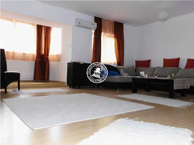 Apartament 4 camere de vanzare Iasi Gara - Pret | Preturi Apartament 4 camere de vanzare Iasi Gara