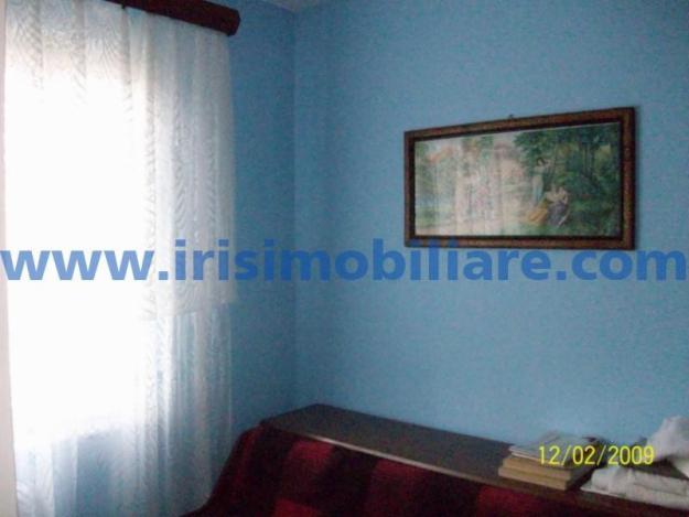 Vanzare apartament 2 camere - Pret | Preturi Vanzare apartament 2 camere