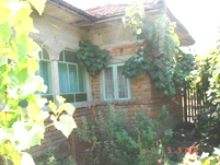 XL2-0747A schimb (vand) casa batraneasca cu apartament in Bucuresti- - Pret | Preturi XL2-0747A schimb (vand) casa batraneasca cu apartament in Bucuresti-