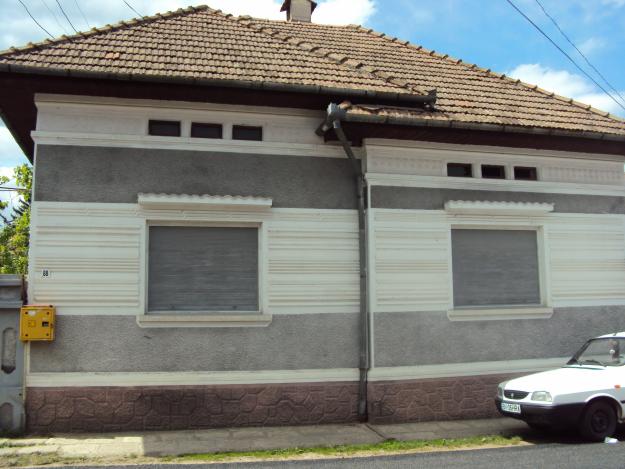 Casa de vanzare cu 5 camere - Pret | Preturi Casa de vanzare cu 5 camere