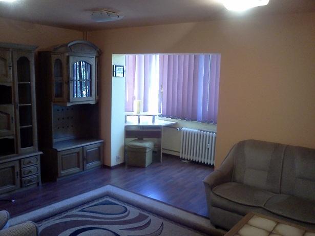 Apartament 3 camere,amenajat si utilat in Cl. Aradului - Pret | Preturi Apartament 3 camere,amenajat si utilat in Cl. Aradului