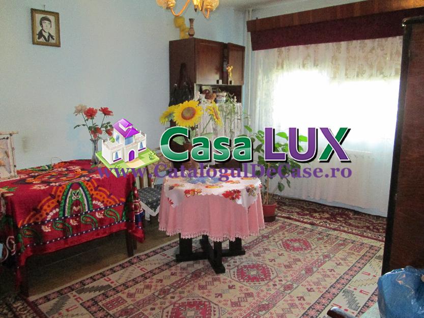 Casa Lux vinde 2 camere decomandate, Zona Mioritei, 27.900 EUR - Pret | Preturi Casa Lux vinde 2 camere decomandate, Zona Mioritei, 27.900 EUR