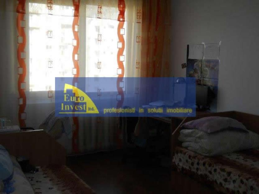 Apartament 2 camere Titan Auchan - Pret | Preturi Apartament 2 camere Titan Auchan