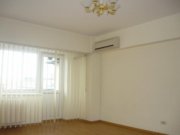 Apartament in bloc - 3 camere - Unirii - Pret | Preturi Apartament in bloc - 3 camere - Unirii