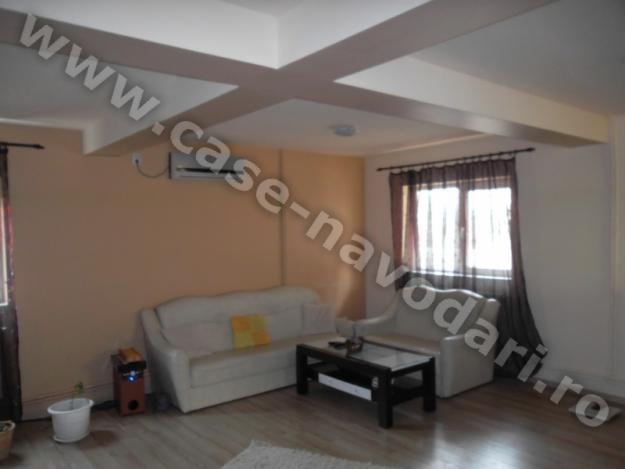 Navodari, de vinzare vila P+1E in duplex - Pret | Preturi Navodari, de vinzare vila P+1E in duplex