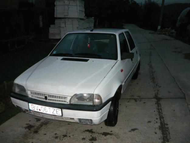 Dacia SuperNova - Pret | Preturi Dacia SuperNova