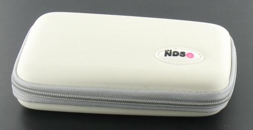 Geanta Multifunctionala pentru Nintendo DSi (alb) 49979 - Pret | Preturi Geanta Multifunctionala pentru Nintendo DSi (alb) 49979