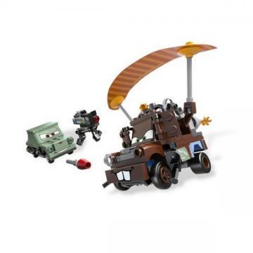 LEGO Disney Cars Evadarea agentului Mater - Pret | Preturi LEGO Disney Cars Evadarea agentului Mater