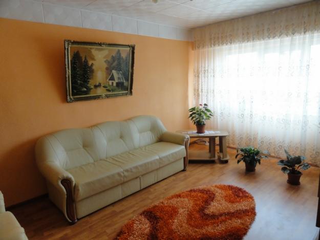 Navodari, Apartament 3 camere, etaj 2, Imbunatatit - Pret | Preturi Navodari, Apartament 3 camere, etaj 2, Imbunatatit