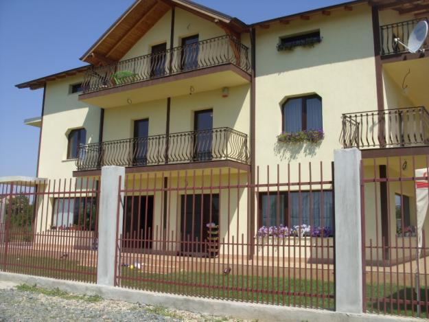 vand apartament 2 camere - Pret | Preturi vand apartament 2 camere