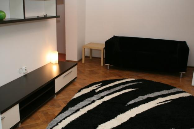 Inhciriez apartament 2 camere zona Mexic - Pret | Preturi Inhciriez apartament 2 camere zona Mexic