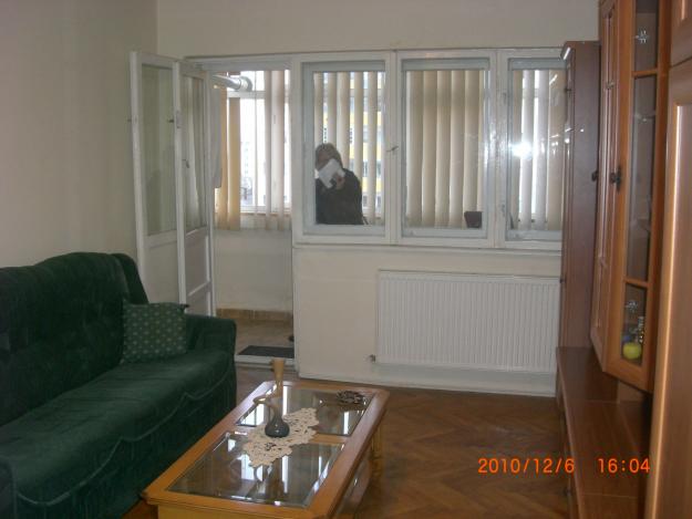 APARTAMENT 3 CAMERE ZONA CENTRALA - Pret | Preturi APARTAMENT 3 CAMERE ZONA CENTRALA