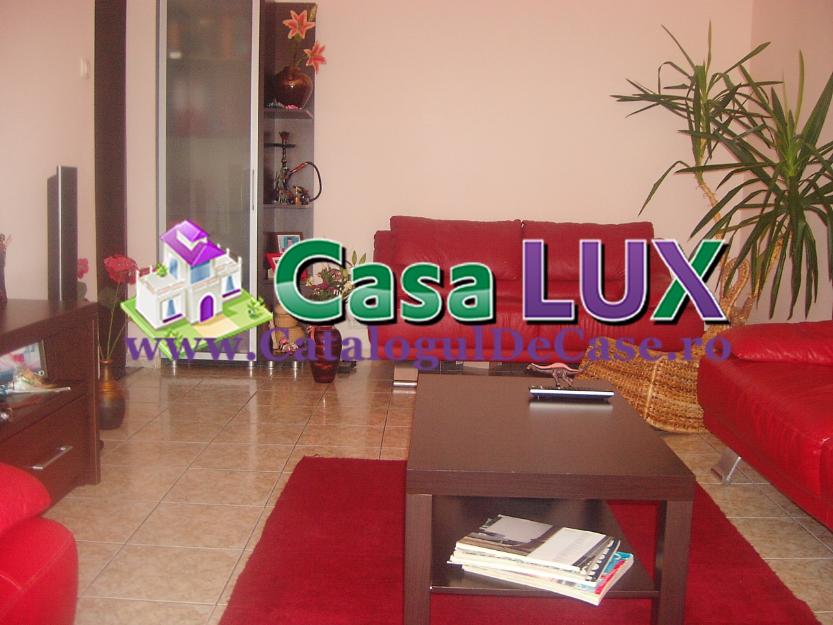 Casa Lux vinde 3 camere decomandate, Zona Nord, 65.000 EUR - Pret | Preturi Casa Lux vinde 3 camere decomandate, Zona Nord, 65.000 EUR