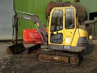 MINIEXCAVATOR VOLVO EC25 2-3t de vanzare mini excavatoare ieftine volvo - Pret | Preturi MINIEXCAVATOR VOLVO EC25 2-3t de vanzare mini excavatoare ieftine volvo