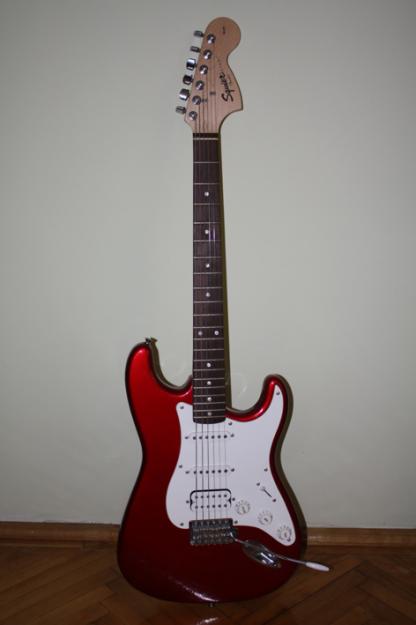 Vand Fender Squier Strat HSS - Pret | Preturi Vand Fender Squier Strat HSS