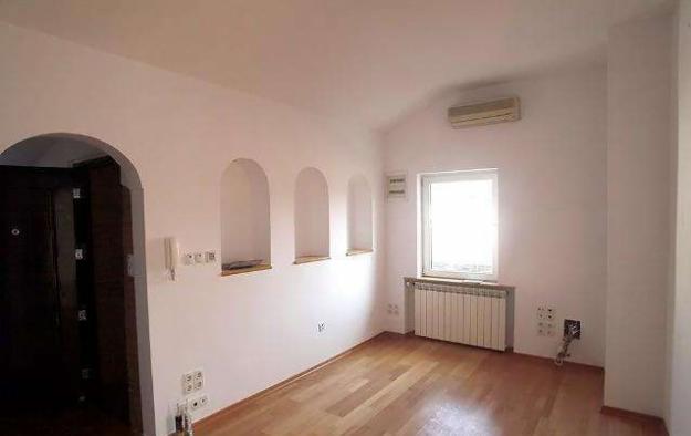 Cotroceni - Apartament in vila - 6 camere - Pret | Preturi Cotroceni - Apartament in vila - 6 camere