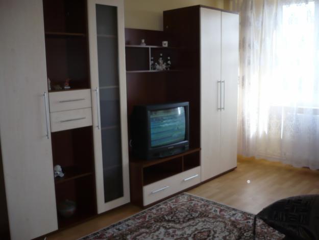 Particular ofer spre inchiriere apartament 2 camere - Pret | Preturi Particular ofer spre inchiriere apartament 2 camere