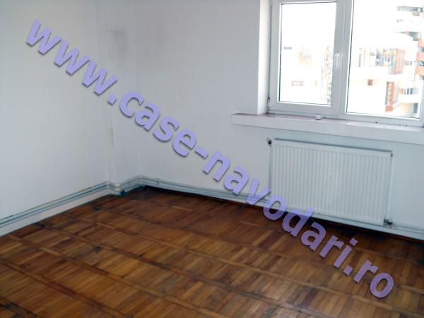 Navodari apartament decomandat 3 camere - Pret | Preturi Navodari apartament decomandat 3 camere