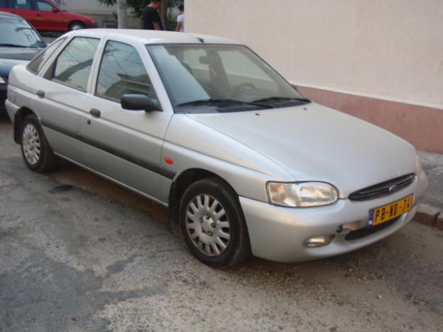 FORD Escort 1.6i 16V - Pret | Preturi FORD Escort 1.6i 16V