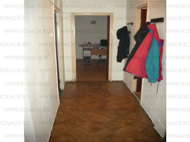 Apartament 2 camere Dristor Benzinaria Mol 60 mp - Pret | Preturi Apartament 2 camere Dristor Benzinaria Mol 60 mp