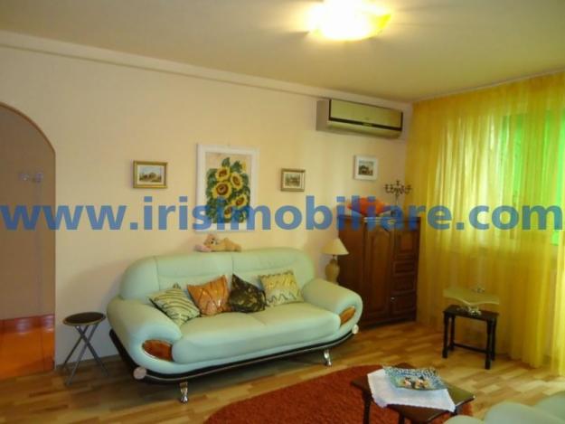 Vanzare apartament 3 camere - Pret | Preturi Vanzare apartament 3 camere