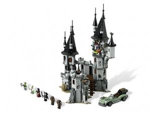 LEGO Castelul vampirului (9468) - Pret | Preturi LEGO Castelul vampirului (9468)