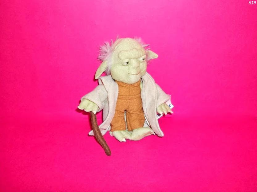 jucarii personaj din desene animate yoda din plus de la zewa - Pret | Preturi jucarii personaj din desene animate yoda din plus de la zewa