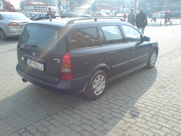 OCAZIE UNICA OPEL ASTRA CARAVAN AN 2000 3700EURO - Pret | Preturi OCAZIE UNICA OPEL ASTRA CARAVAN AN 2000 3700EURO