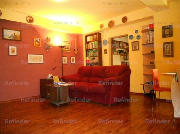 Vanzare Casa/Vila 5 camere Calea Calarasilor, Bucuresti 175000 Euro - Pret | Preturi Vanzare Casa/Vila 5 camere Calea Calarasilor, Bucuresti 175000 Euro