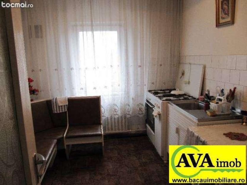 vanzare apartament cu 2 camere semidecomandat – mare - Pret | Preturi vanzare apartament cu 2 camere semidecomandat – mare