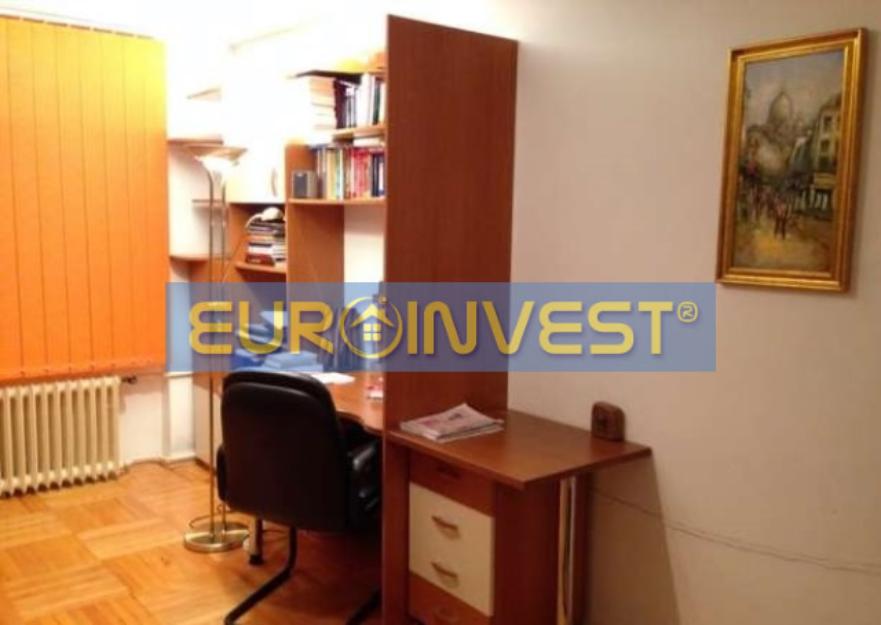 Apartament 3 camere Dristor metrou - Pret | Preturi Apartament 3 camere Dristor metrou