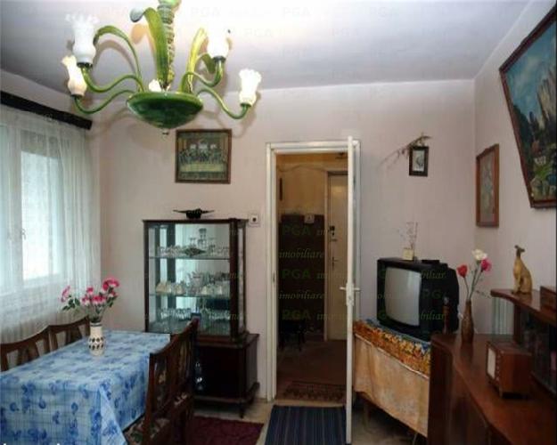 Apartament 3 camere Titan Campia Libertatii - Pret | Preturi Apartament 3 camere Titan Campia Libertatii