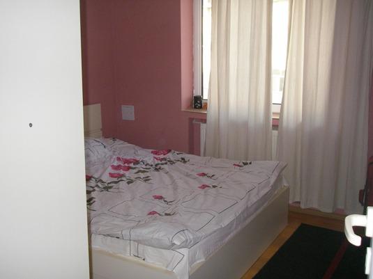 Teiul Doamnei , inchiriez apartament 3 camere de inchiriat , semidecomandat , cf 1 , mobi - Pret | Preturi Teiul Doamnei , inchiriez apartament 3 camere de inchiriat , semidecomandat , cf 1 , mobi