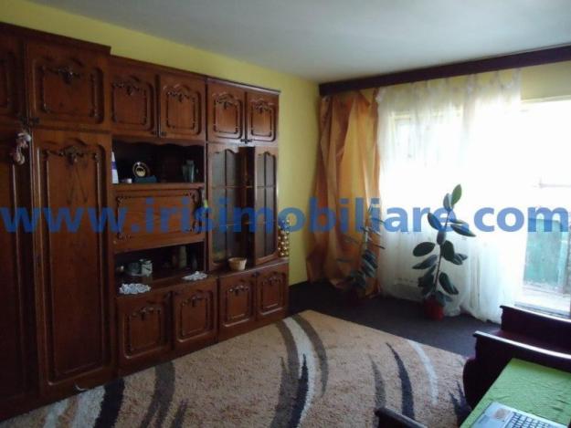 Vanzare apartament 2 camere - Pret | Preturi Vanzare apartament 2 camere