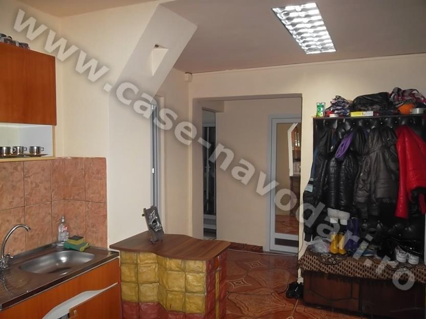 Apartamente 3 camere de vinzare - Pret | Preturi Apartamente 3 camere de vinzare