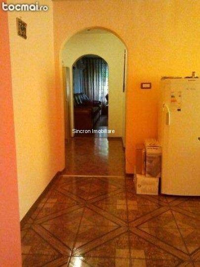 Vanzare apartament 4 camere Dristor Racari - Pret | Preturi Vanzare apartament 4 camere Dristor Racari