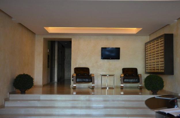 Apartament in bloc - 4 camere vanzare - Pret | Preturi Apartament in bloc - 4 camere vanzare