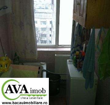 Apartament 2 camere decomandat zona Zimbru - Pret | Preturi Apartament 2 camere decomandat zona Zimbru