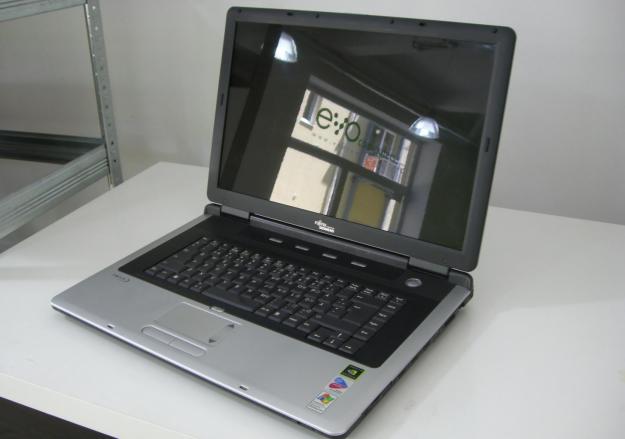 Laptop Fujitsu Siemens Amilo 17
