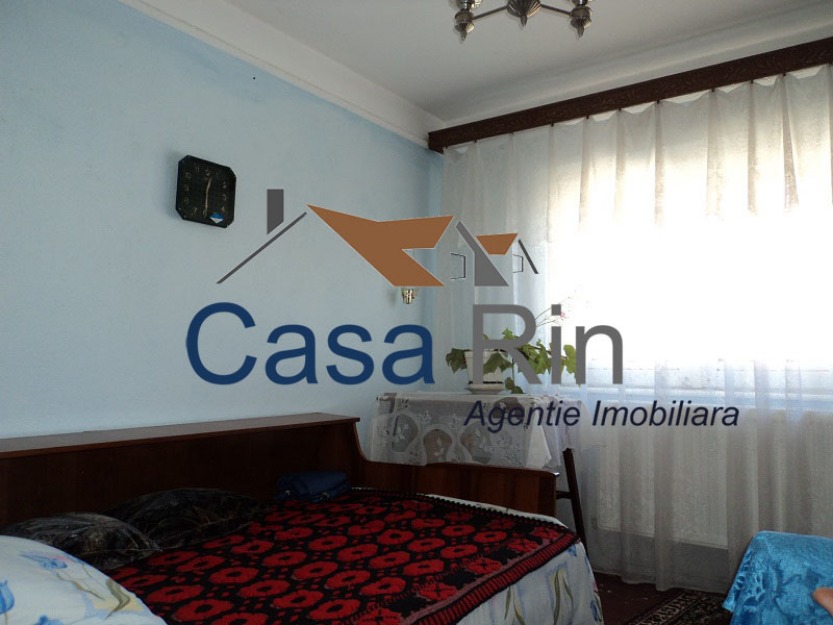 Apartament 4 camere,Onesti,130.000 lei - Pret | Preturi Apartament 4 camere,Onesti,130.000 lei