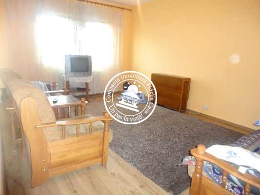 Apartament 3 camere de vanzare Iasi Canta - Pret | Preturi Apartament 3 camere de vanzare Iasi Canta