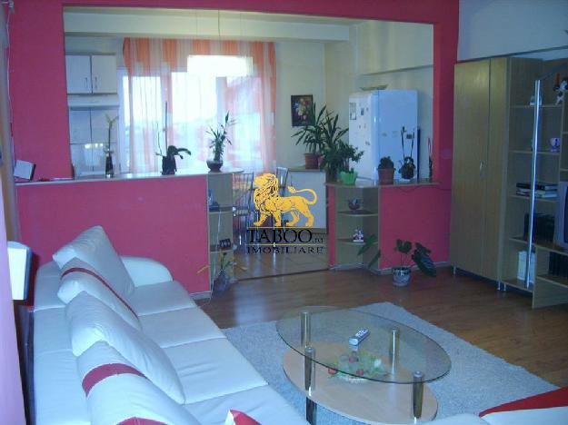 Apartament 4 camere de vanzare in Sibiu zona Strand spatios 110 mp - Pret | Preturi Apartament 4 camere de vanzare in Sibiu zona Strand spatios 110 mp