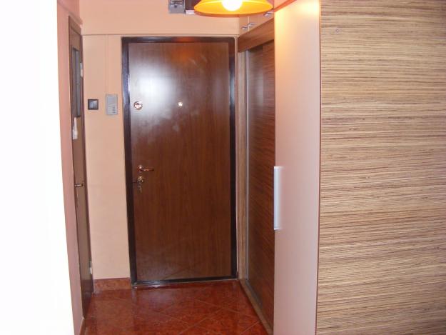 VAND APARTAMENT 3 CAMERE - Pret | Preturi VAND APARTAMENT 3 CAMERE