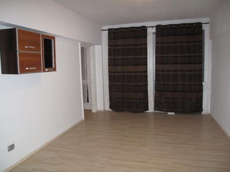 Magheru, inchiriere apartament 2 camere, nemobilat, renovat - Pret | Preturi Magheru, inchiriere apartament 2 camere, nemobilat, renovat